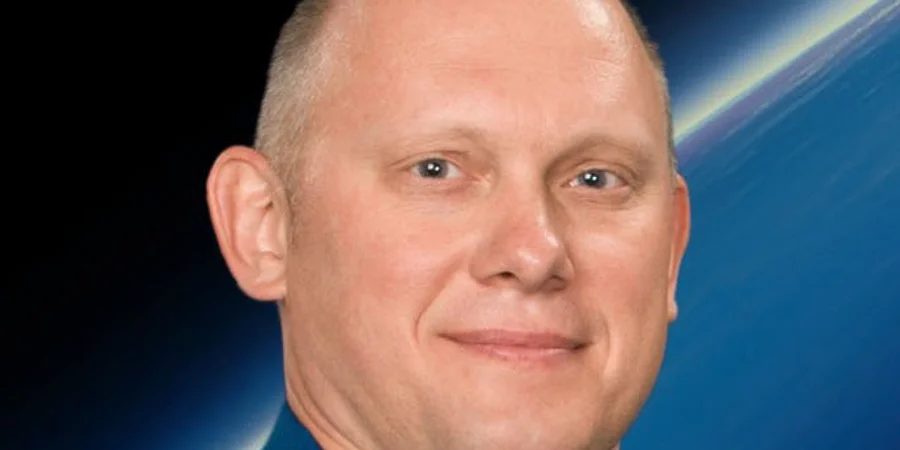 Российский космонавт Олег Артемьев исключен из экипажа Crew-12: причины, что сделал депутат и что с утечкой SpaceX