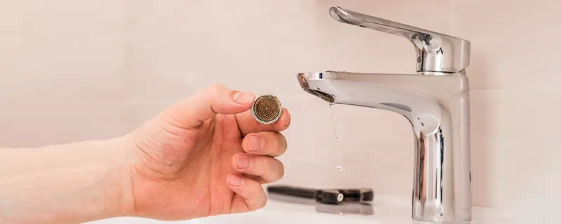 Как сэкономить на коммуналке: ТОП-5 полезных гаджетов для дома