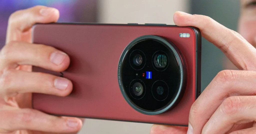 Vivo X300s: характеристики и изменения по сравнению с X300, цена