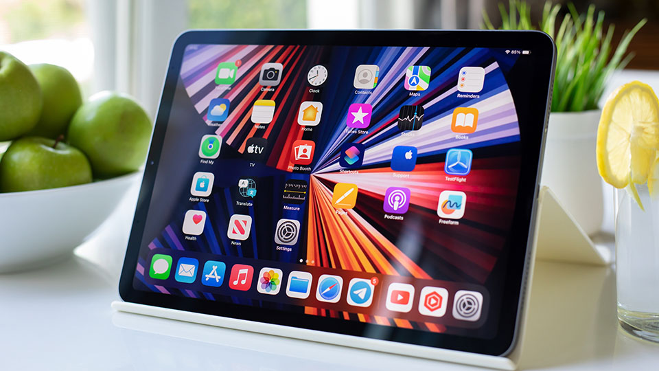 Самые популярные приложения для iPhone и iPad в 2025: полный рейтинг