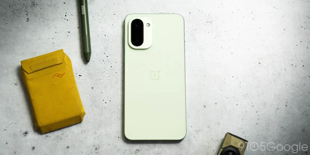 OnePlus 15R: первый смартфон на Snapdragon 8 Gen 5, характеристики и цена