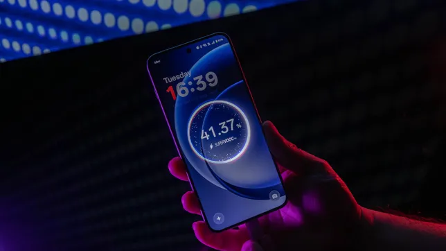 OnePlus 15R: первый смартфон на Snapdragon 8 Gen 5, характеристики и цена