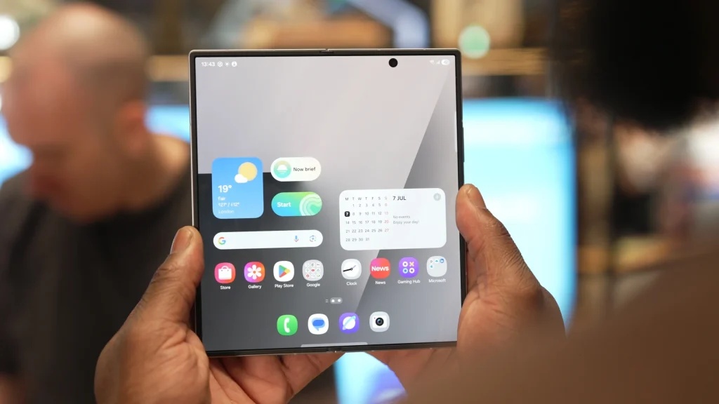 Samsung Galaxy Z Fold8 получит серьезное обновление камер: характеристики и цена