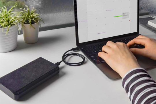 Какой павербанк нужен для ноутбука: инструкция, как рассчитать мощность, и цены в Украине