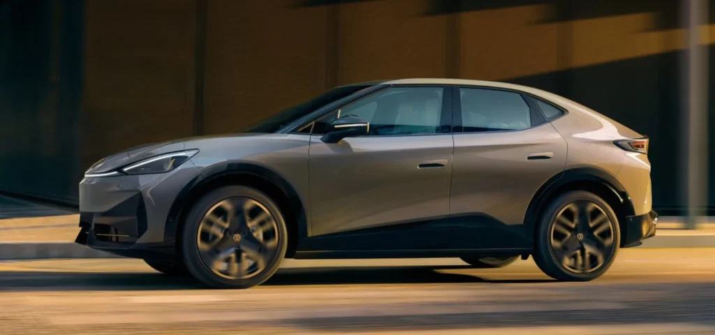 Самые популярные авто в Украине в декабре 2025 года: модели, продажи и цены