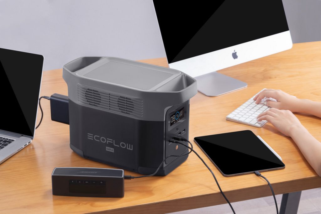 Как рассчитать, какую портативную зарядную станцию выбрать: цены в Украине