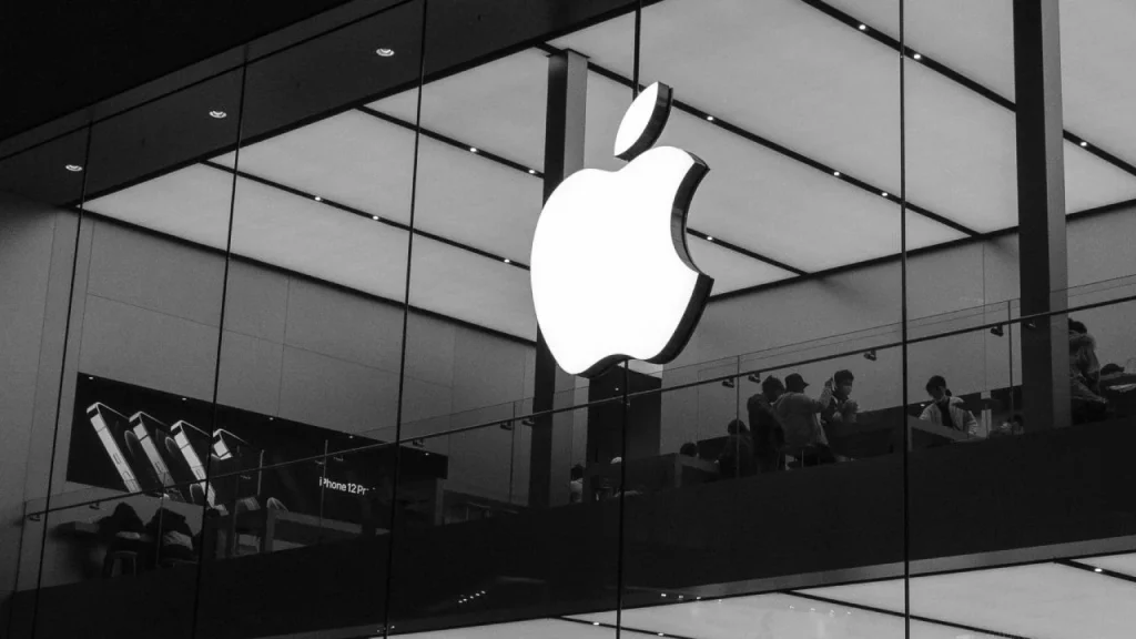 Доступный iPhone 17e и новые iPad: что Apple покажет весной 2026