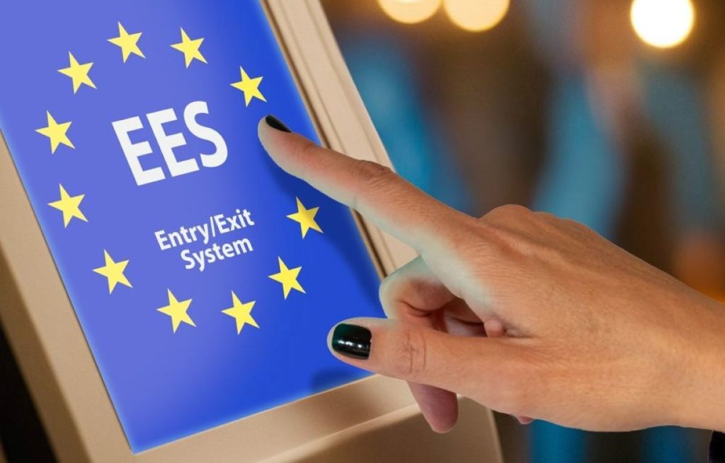 Въезд в ЕС для украинцев станет платным: что изменится с конца 2026 года, какая сумма, как работает система ETIAS