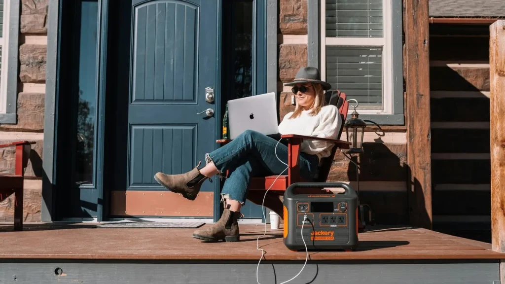 Генератор или зарядная станция для частного дома: что выгоднее в 2026 году, цены, характеристики, мощность Генератор или зарядная станция для частного дома: что выгоднее в 2026 году