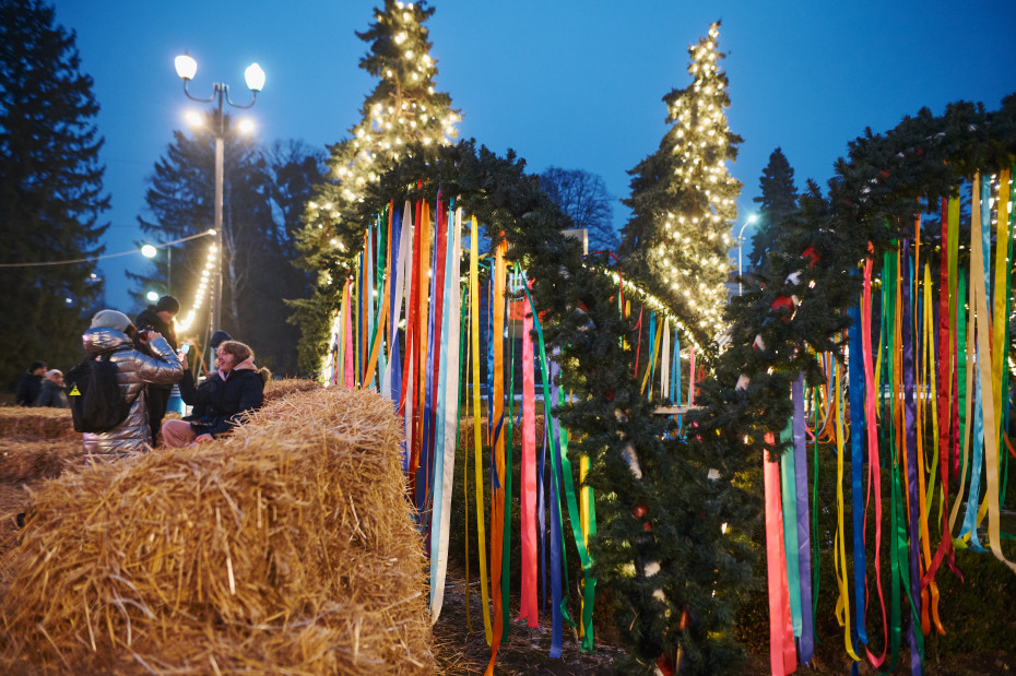 Масленица на ВДНХ 21–22 февраля 2026 в Киеве: программа, концерты, цена, как добраться