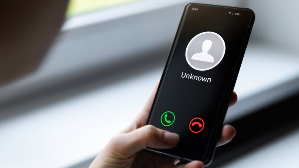 Как заблокировать нежелательные звонки на смартфоне: подробная инструкция для Android и iOS