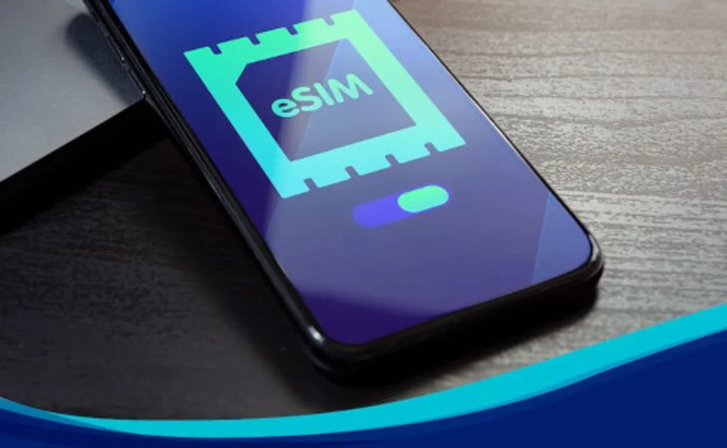 Что такое eSIM и как она работает в Украине: простое объяснение