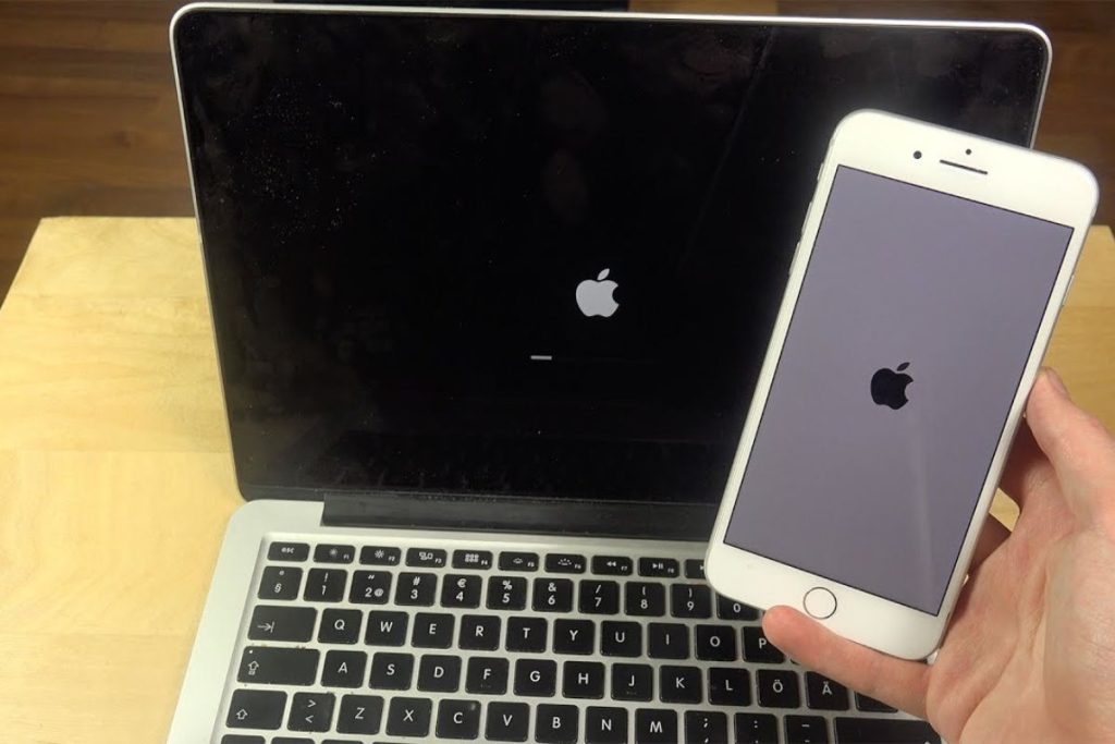Apple повысит цены на iPhone и другую технику: в чем причина 