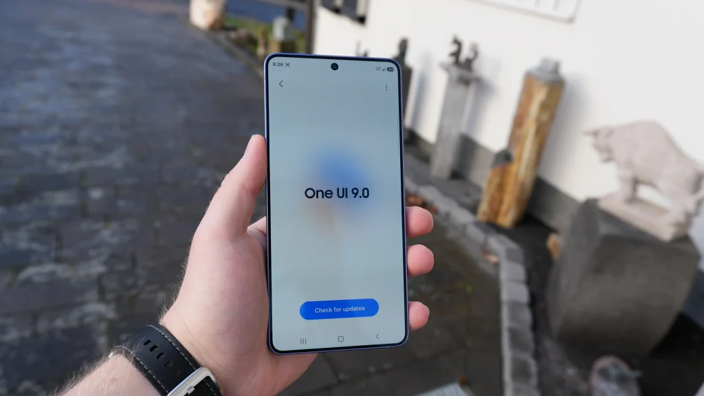One UI 9.0 для Samsung Galaxy: список смартфонов, которые тестируют с Android 17
