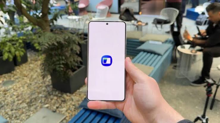 Как настроить Samsung Wallet: карты и документы