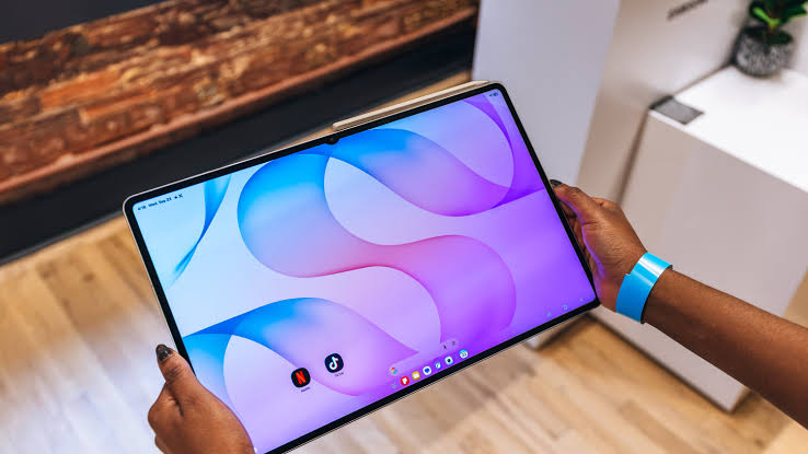 Samsung Galaxy Tab S12 Ultra и S12+ поступили в продажу в Украине: цена и характеристики 