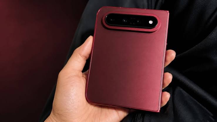 Xiaomi 18 Fold: характеристики, доступность в Украине и стоит ли покупать